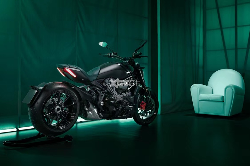 XDiavel Nera, Ducati