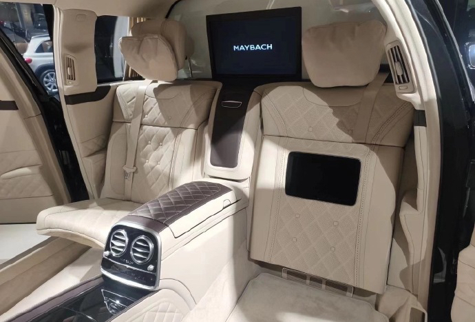 Mercedes-Benz Maybach Pullman S680 The Return of the King