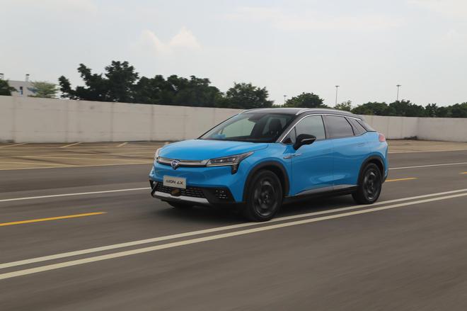 Guangzhou Automobile New Energy Aion LX was officially listed at a price of 249.6-349.6 million yuan.